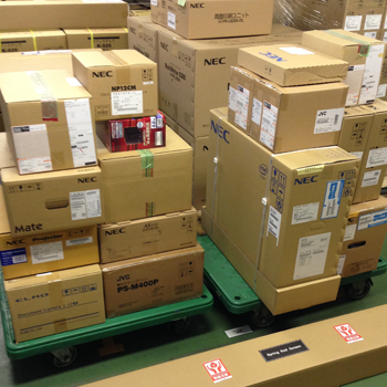 倉庫お荷物の配送イメージ2